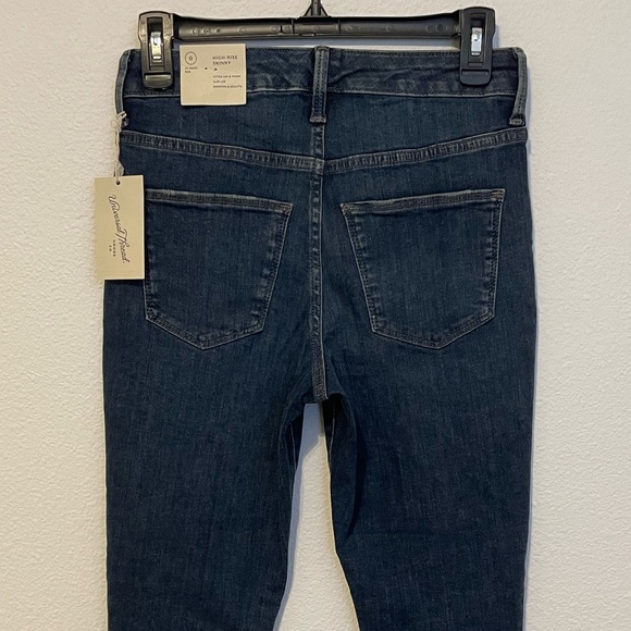 Universal Thread Women’s High Rise Skinny Jeans - Picture 7 of 8
